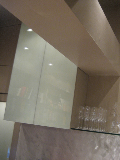 6_stir-glass-cabinet-detail-copy_icon@2x